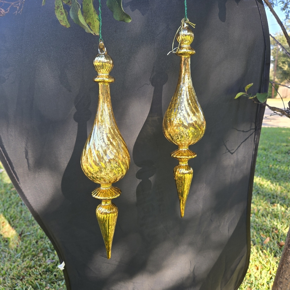 Set of 2 Gold Finial Ornaments Christmas festive party celebration